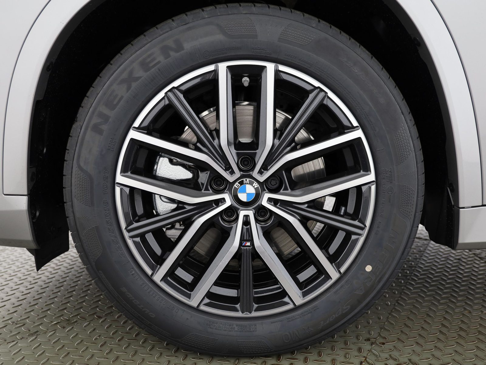 BMW X1 30e xDrive paddles, Plug-in-Hybrid Benzin/Elektro, Neuwagen, Automatik - 4