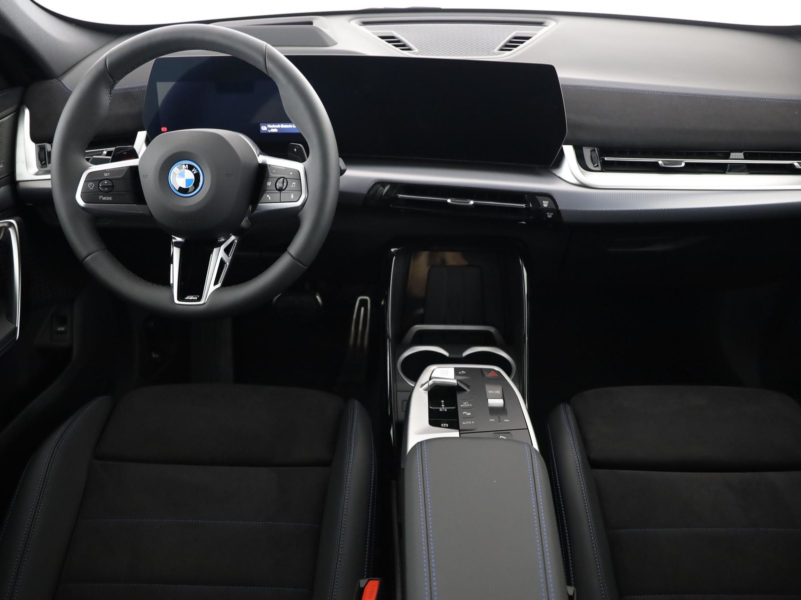 BMW X1 30e xDrive paddles, Plug-in-Hybrid Benzin/Elektro, Neuwagen, Automatik - 6