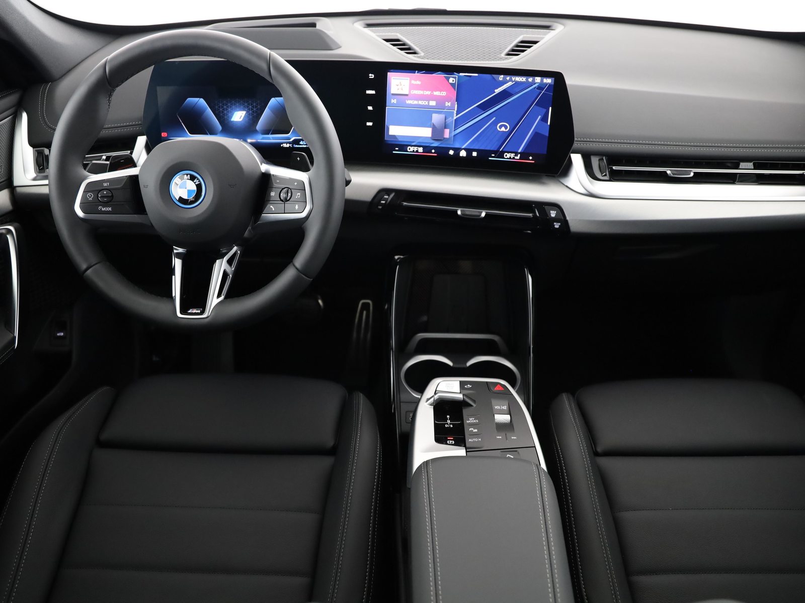 BMW X1 30e xDrive paddles, Plug-in-Hybrid Petrol/Electric, New car, Automatic - 5