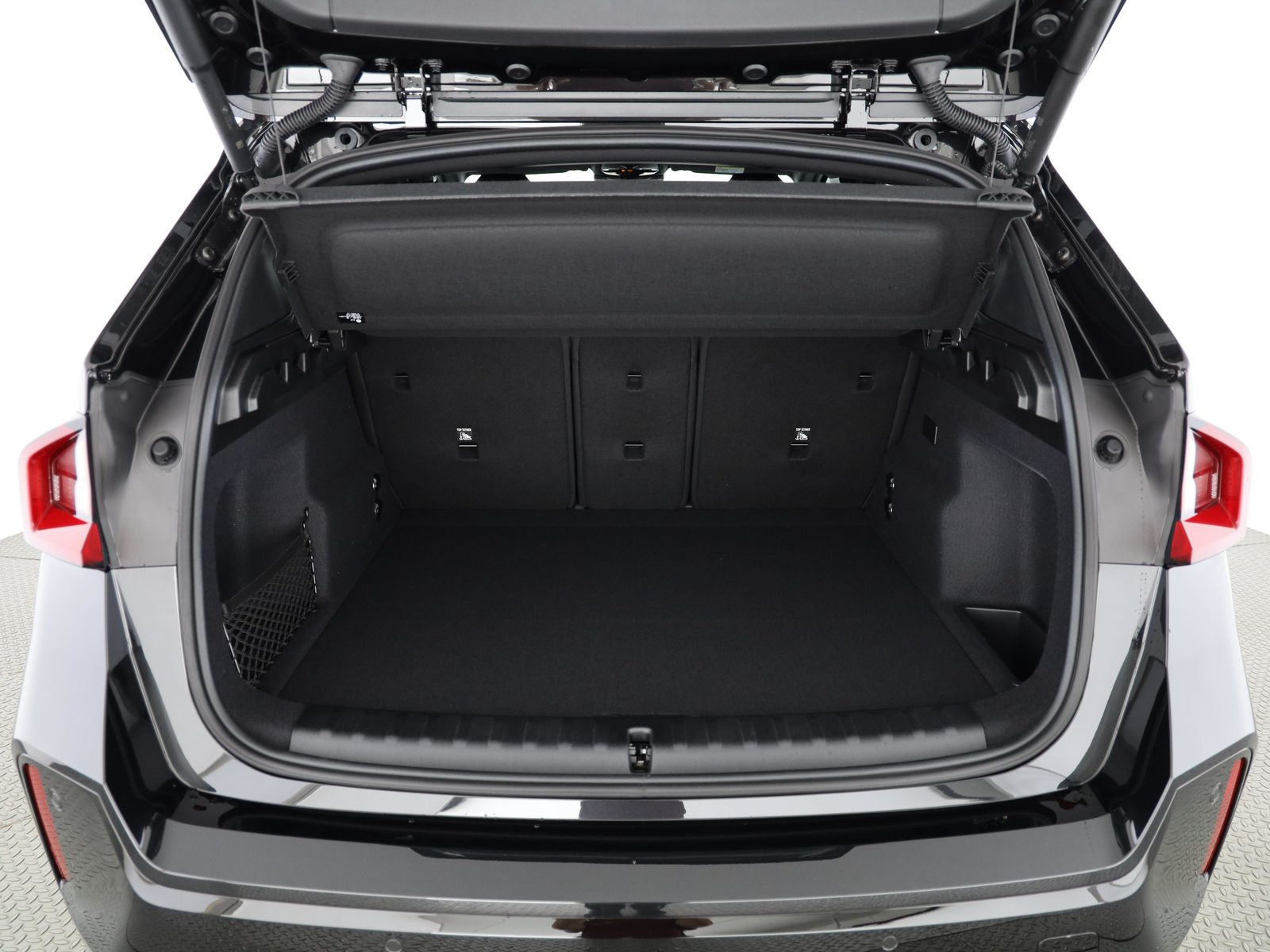 BMW X1 30e xDrive paddles, Plug-in-Hybrid Petrol/Electric, New car, Automatic - 6