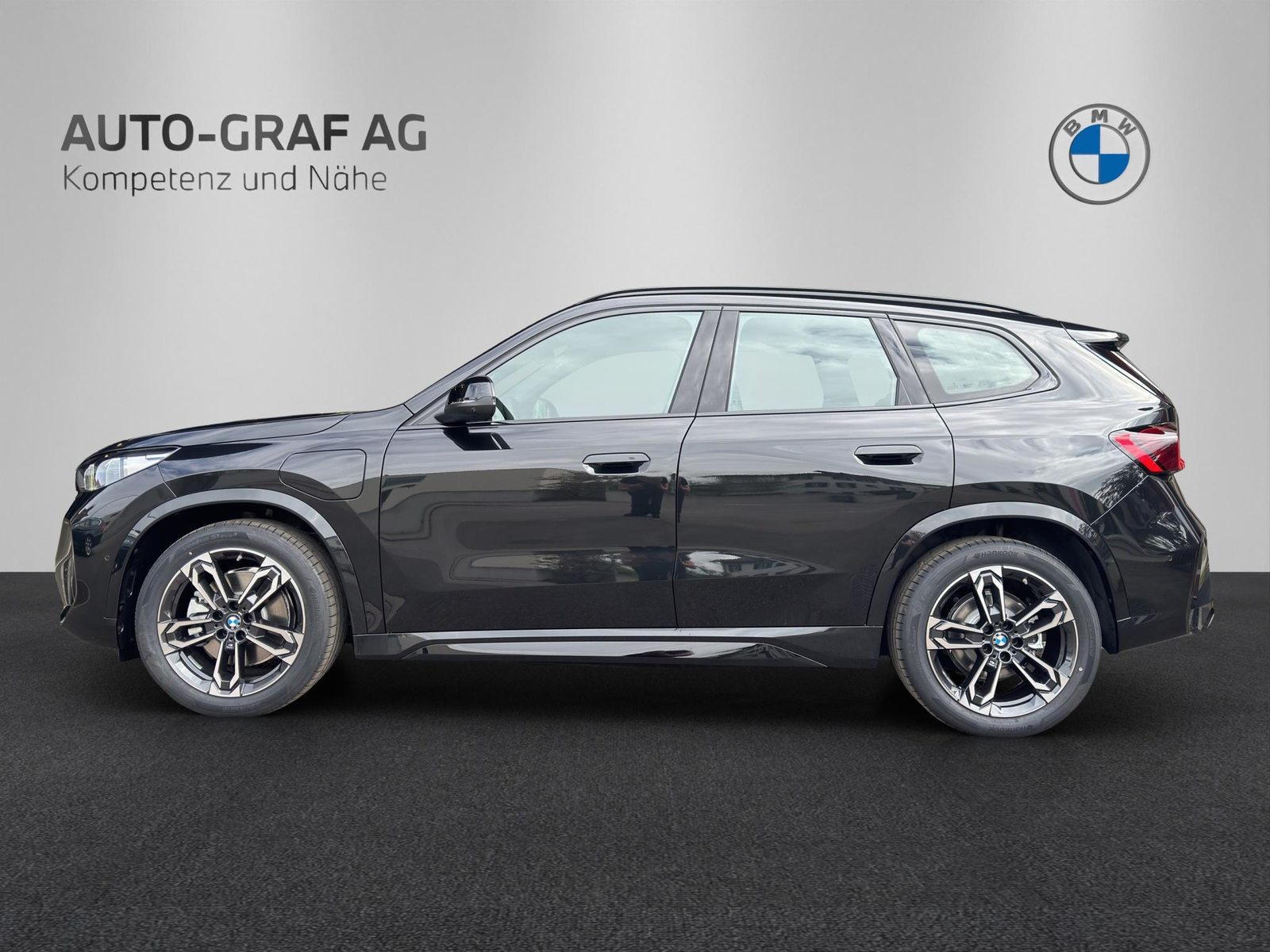 BMW X1 30e xDrive M Sport Edition, Hybride Rechargeable Essence/Électricité, Voiture nouvelle, Automatique - 2