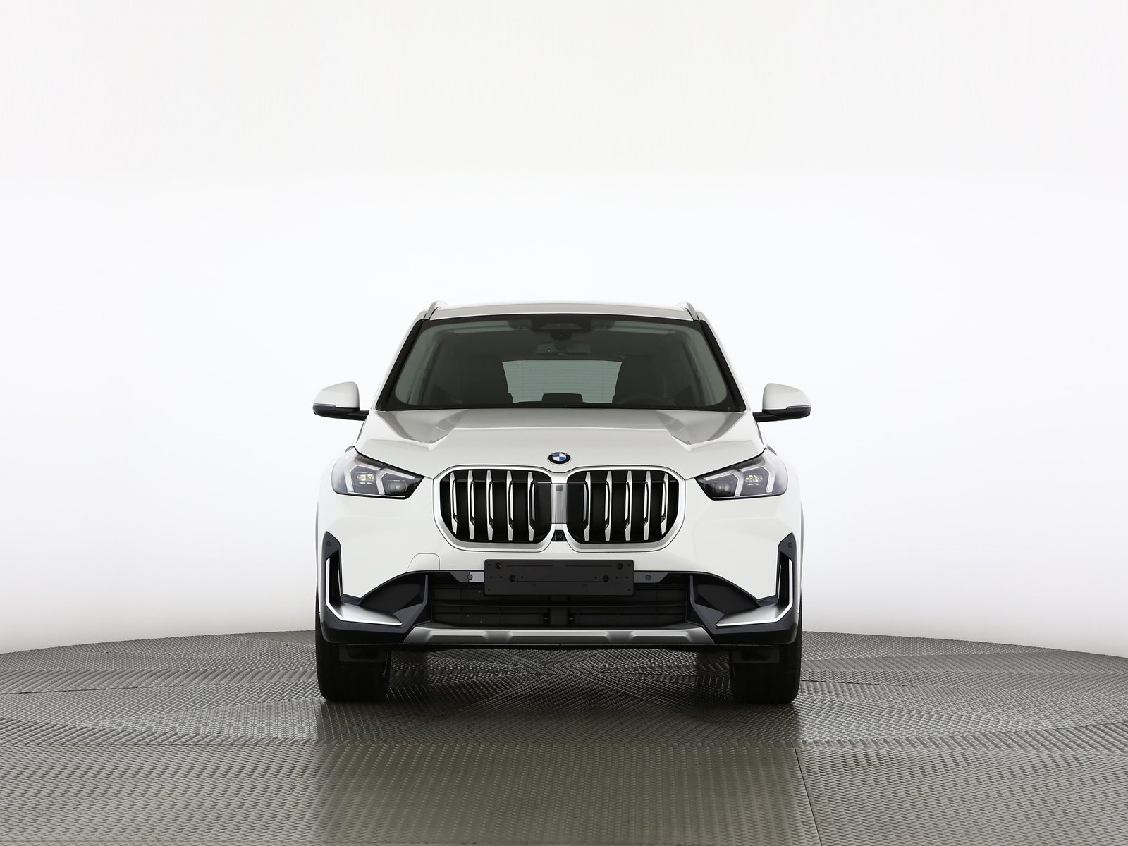 BMW X1 20d xDrive, Mild-Hybrid Diesel/Electric, New car, Automatic - 5