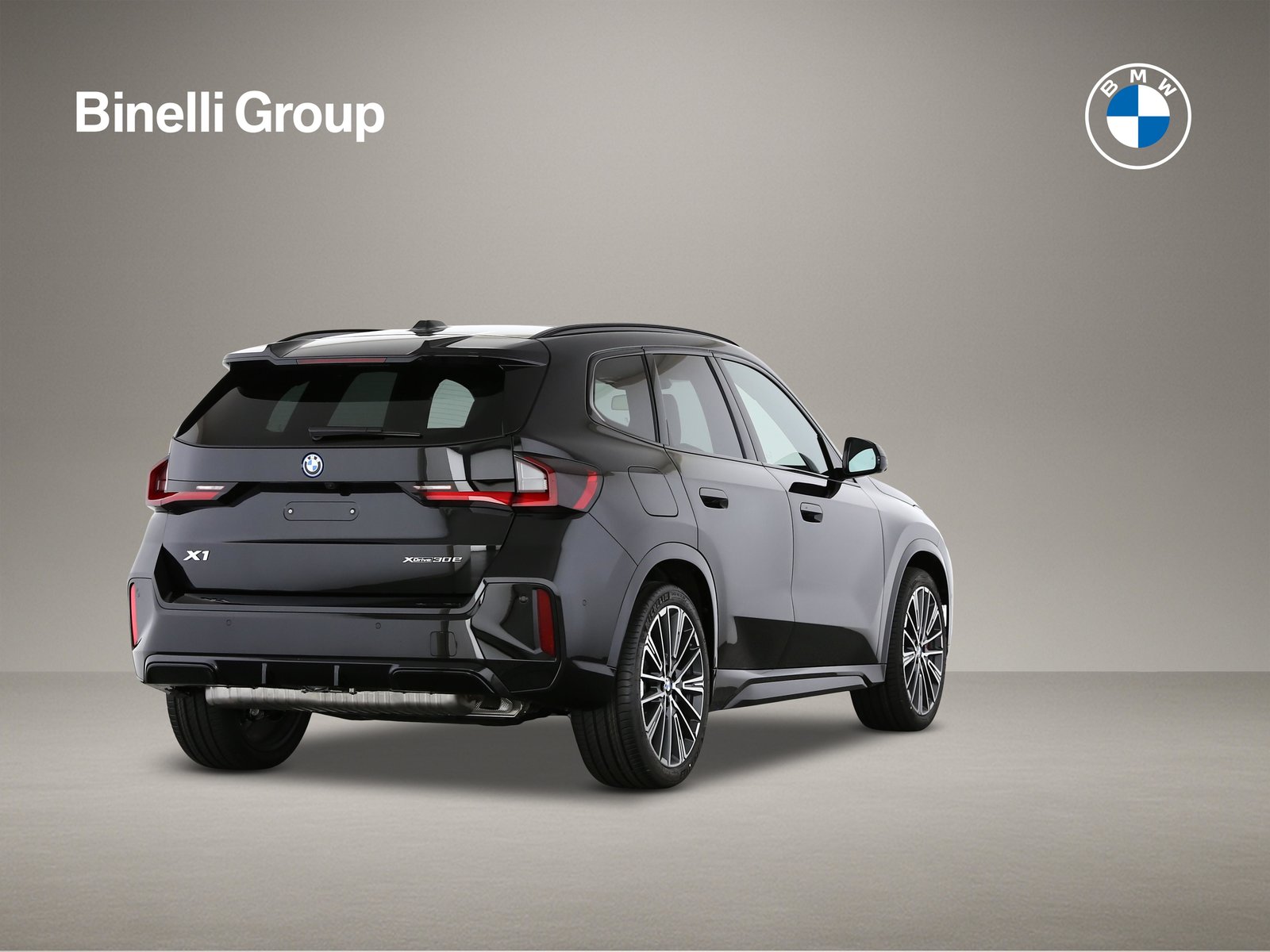 BMW X1 30e, Plug-in-Hybrid Benzina/Elettrica, Auto nuove, Automatico - 3