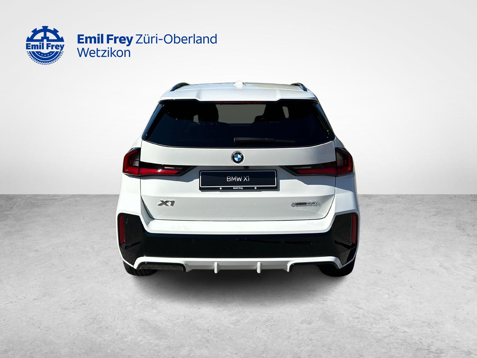 BMW X1 23i xDrive, Hybride Léger Essence/Électricité, Voiture nouvelle, Automatique - 4