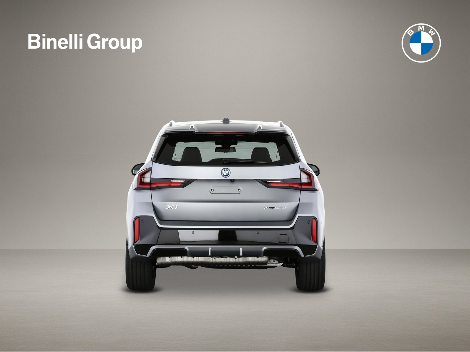 BMW X1 30e paddles, Plug-in-Hybrid Benzina/Elettrica, Auto nuove, Automatico - 4