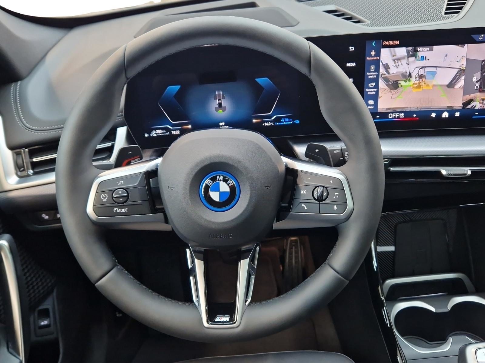 BMW X1 30e xDrive, Plug-in-Hybrid Benzin/Elektro, Neuwagen, Automatik - 3