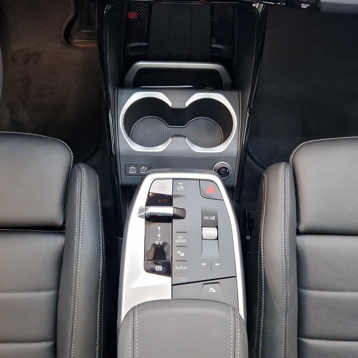 BMW X1 30e xDrive, Plug-in-Hybrid Benzin/Elektro, Neuwagen, Automatik - 5