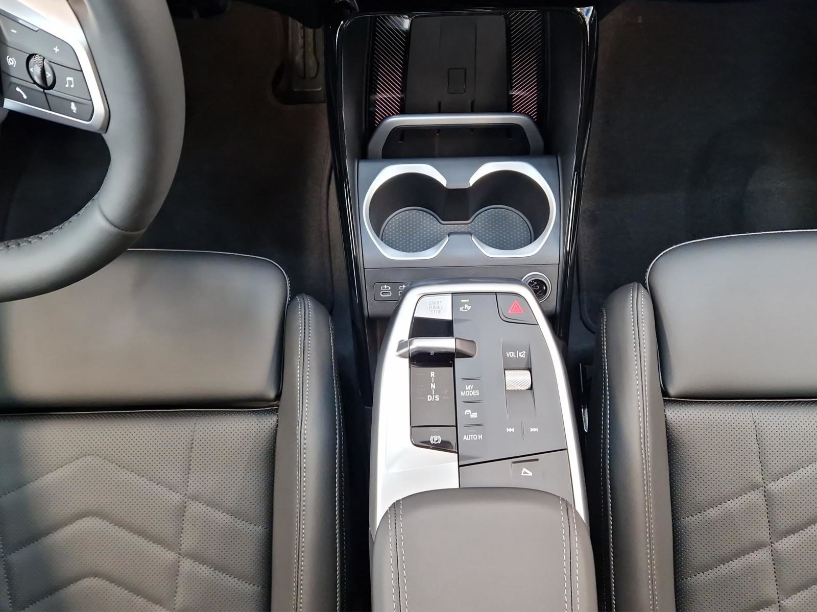 BMW X1 20d xDrive, Hybride Léger Diesel/Électricité, Voiture nouvelle, Automatique - 5