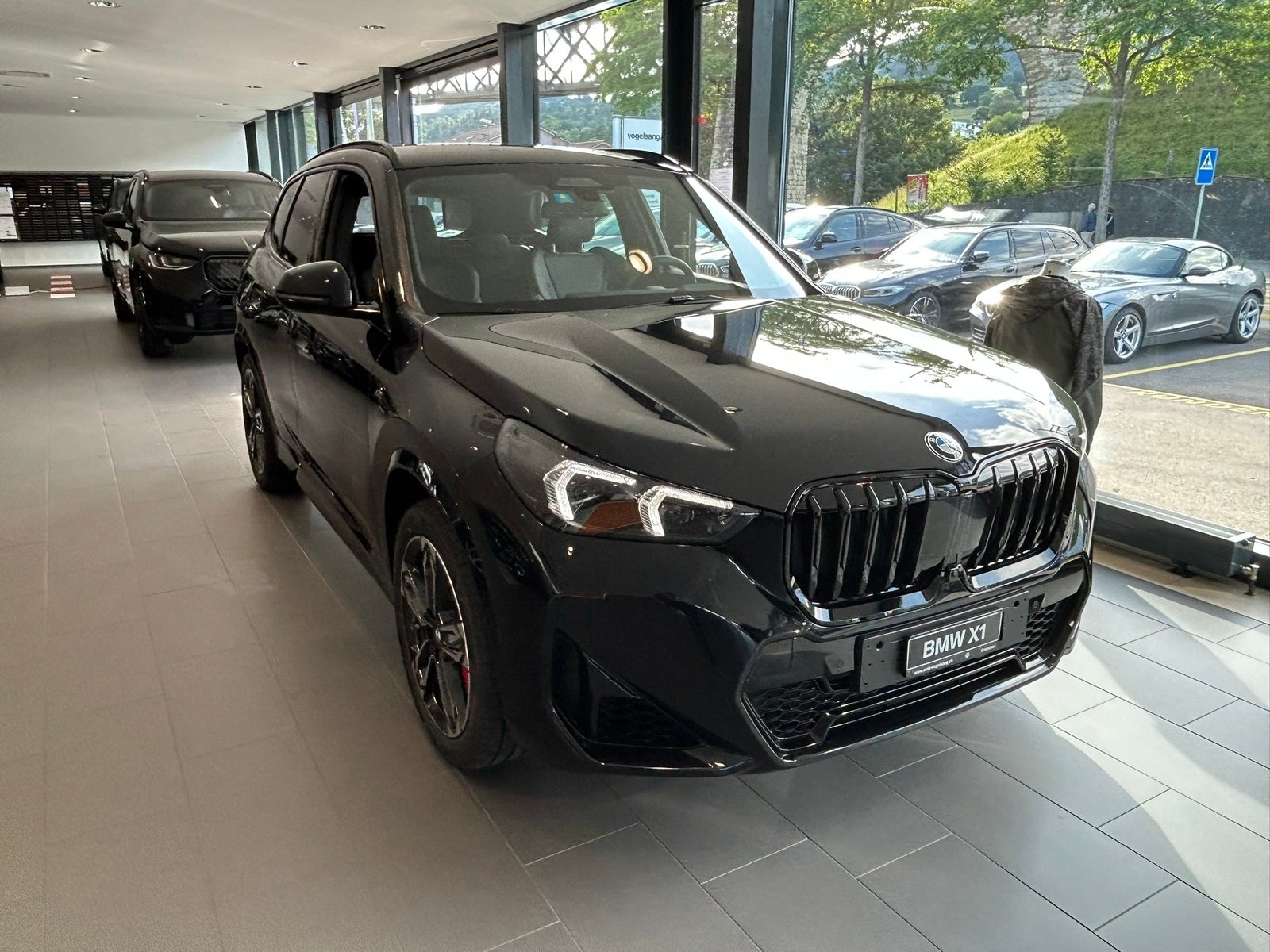 BMW X1 23i 48V M Sport Pro, Mild-Hybrid Benzin/Elektro, Neuwagen, Automatik - 2