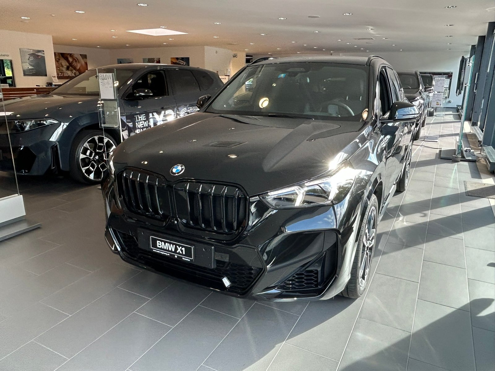BMW X1 23i 48V M Sport Pro, Mild-Hybrid Benzin/Elektro, Neuwagen, Automatik - 5