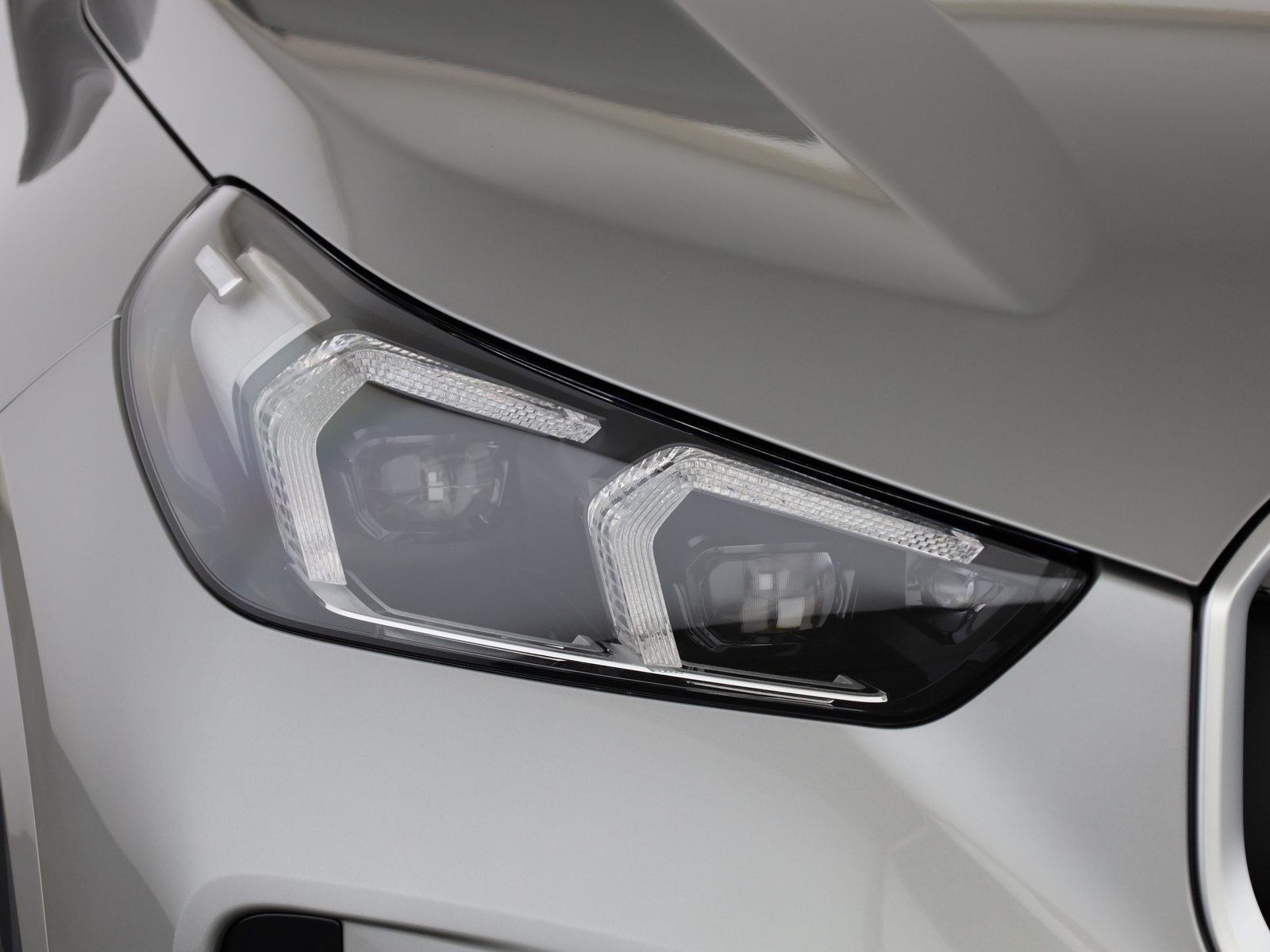 BMW X1 20d xDrive paddles, Mild-Hybrid Diesel/Elektro, Neuwagen, Automatik - 6