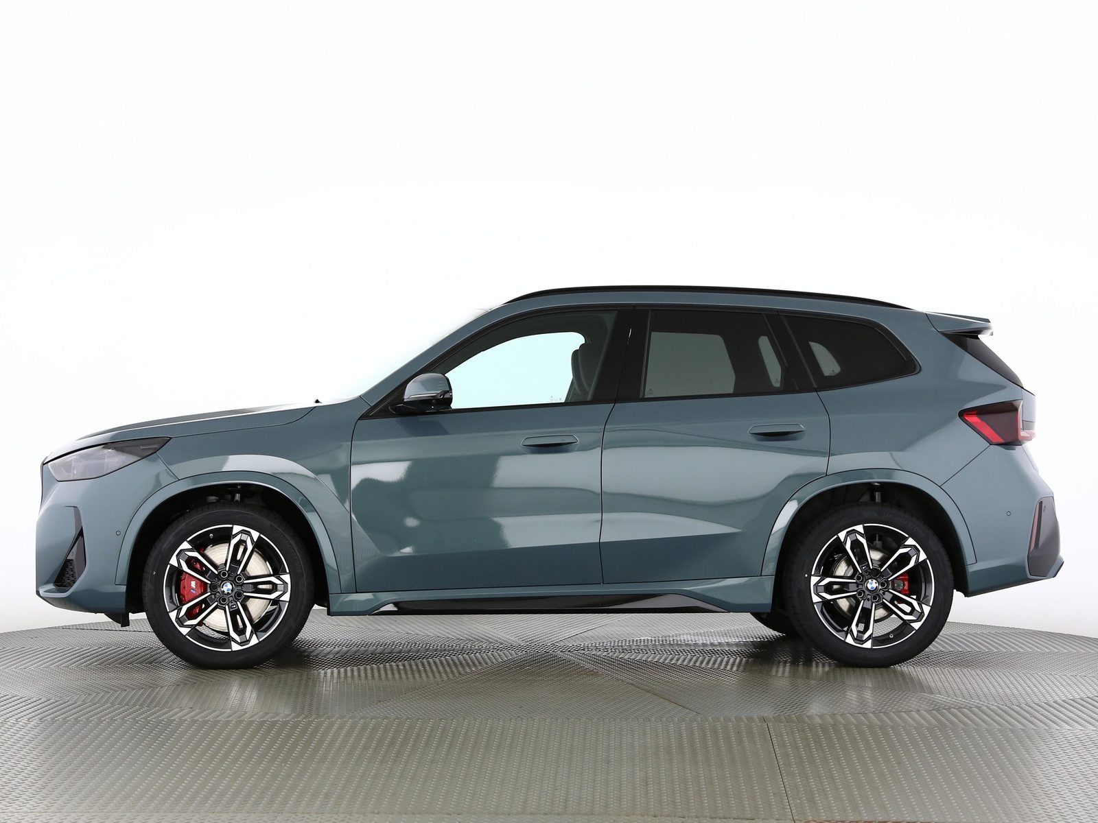 BMW X1 23d xDrive paddles, Mild-Hybrid Diesel/Elektro, Neuwagen, Automatik - 3