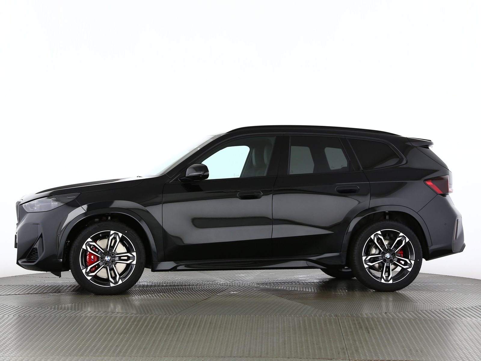 BMW X1 23i xDrive paddles, Mild-Hybrid Benzin/Elektro, Neuwagen, Automatik - 3
