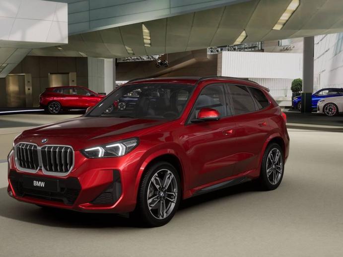 BMW X1 23i xDrive paddles, Mild-Hybrid Petrol/Electric, New car, Automatic