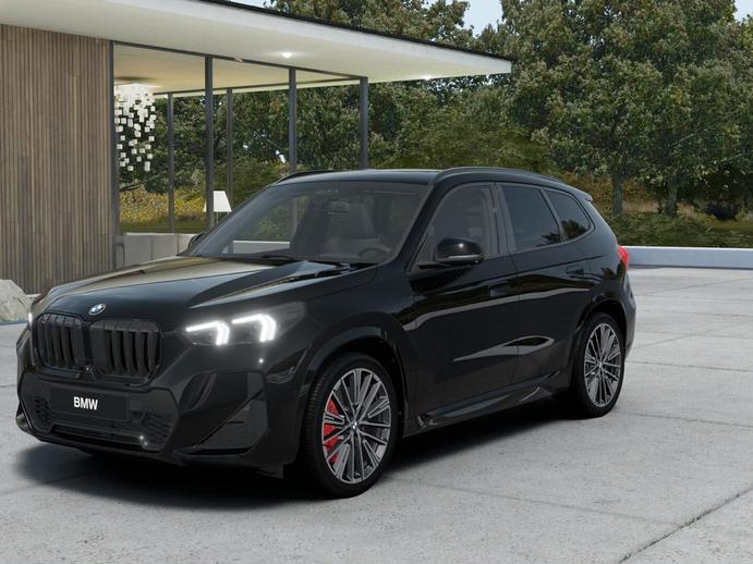 BMW X1 23i xDrive paddles, Mild-Hybrid Benzin/Elektro, Neuwagen, Automatik
