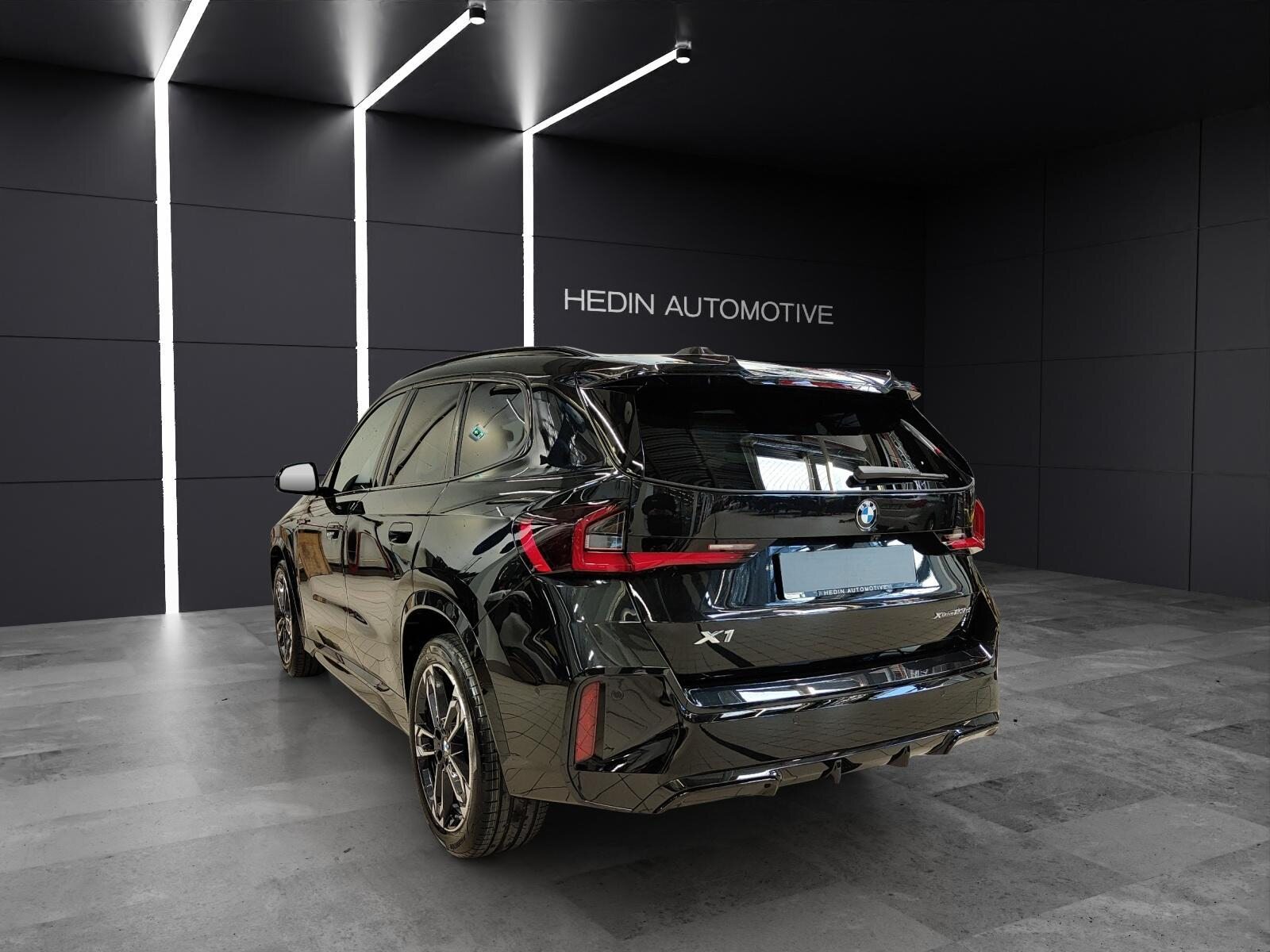 BMW X1 23d xDrive, Mild-Hybrid Diesel/Elektro, Neuwagen, Automatik - 4