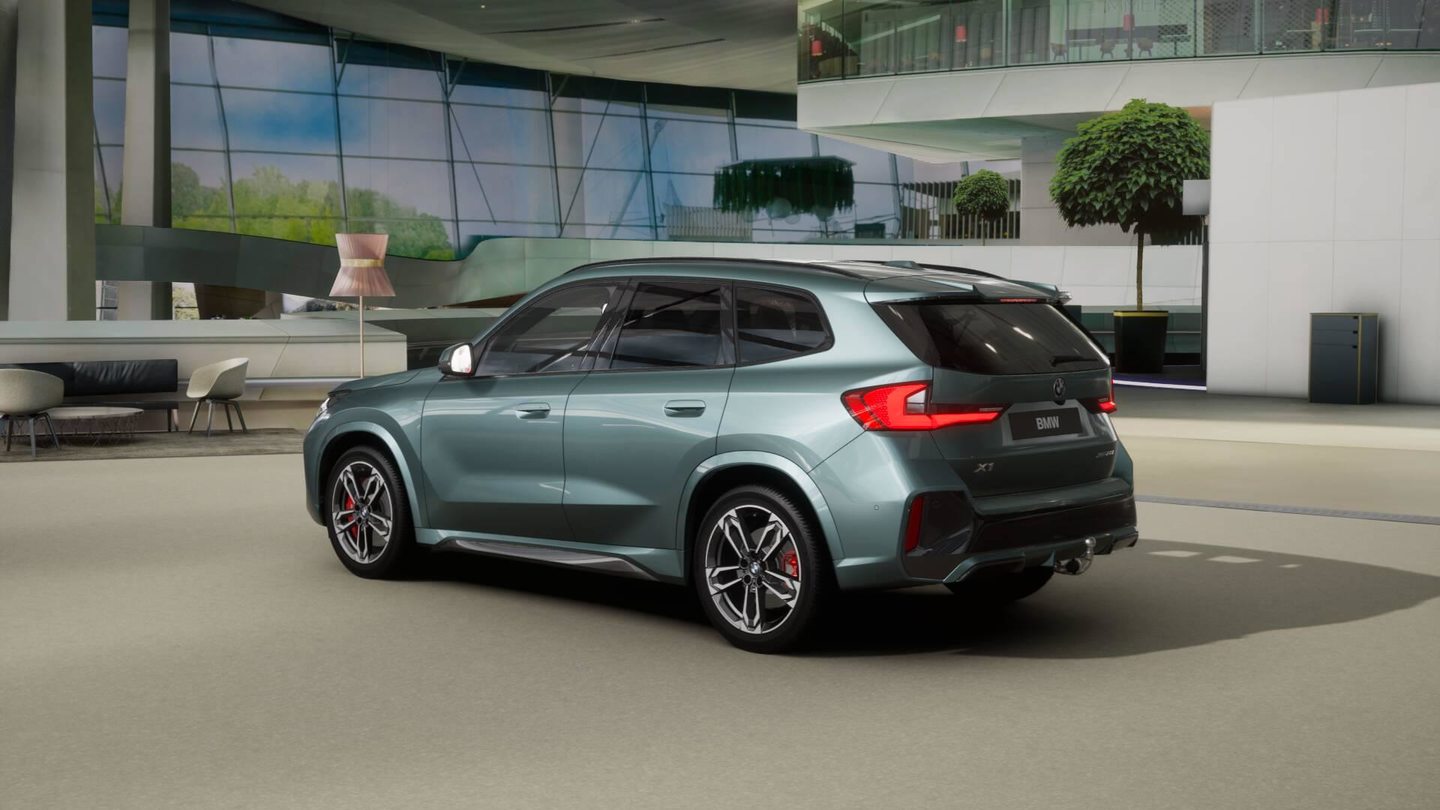 BMW X1 23i xDrive paddles, Hybride Leggero Benzina/Elettrica, Auto nuove, Automatico - 2