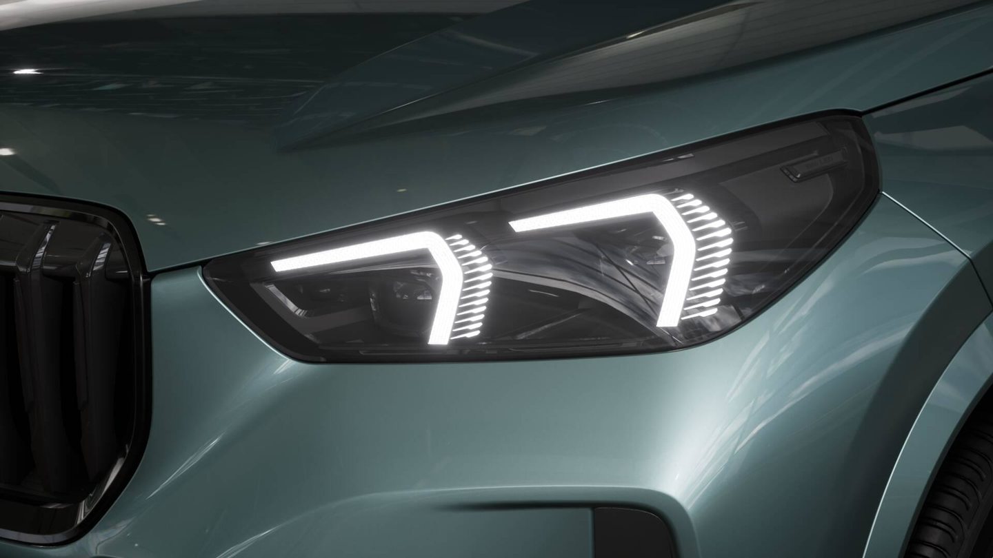 BMW X1 23i xDrive paddles, Hybride Leggero Benzina/Elettrica, Auto nuove, Automatico - 5