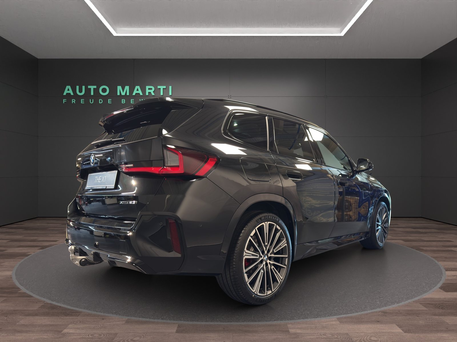 BMW X1 23i xDrive, Mild-Hybrid Benzin/Elektro, Neuwagen, Automatik - 4