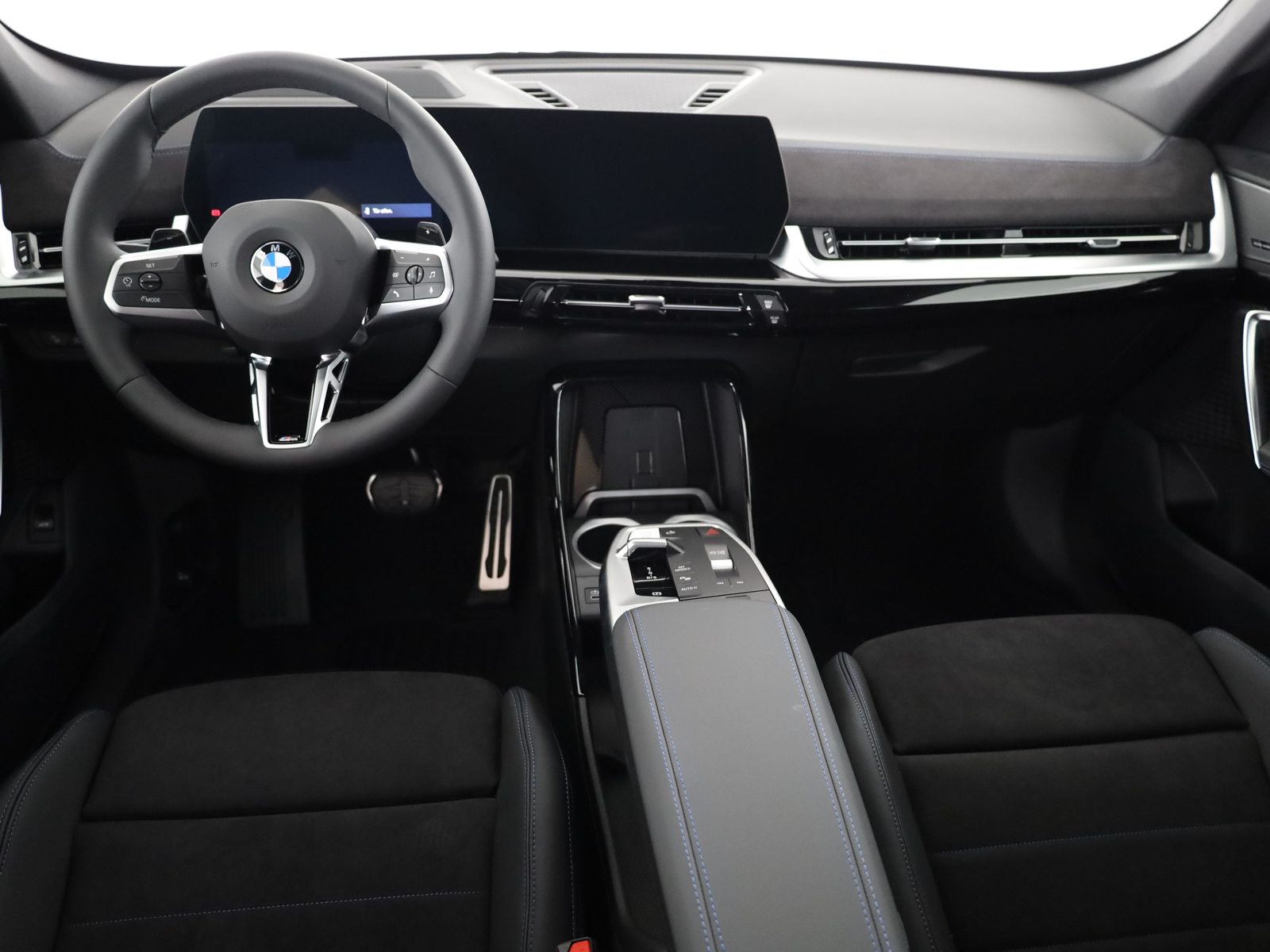 BMW X1 23i xDrive paddles, Hybride Léger Essence/Électricité, Voiture nouvelle, Automatique - 5