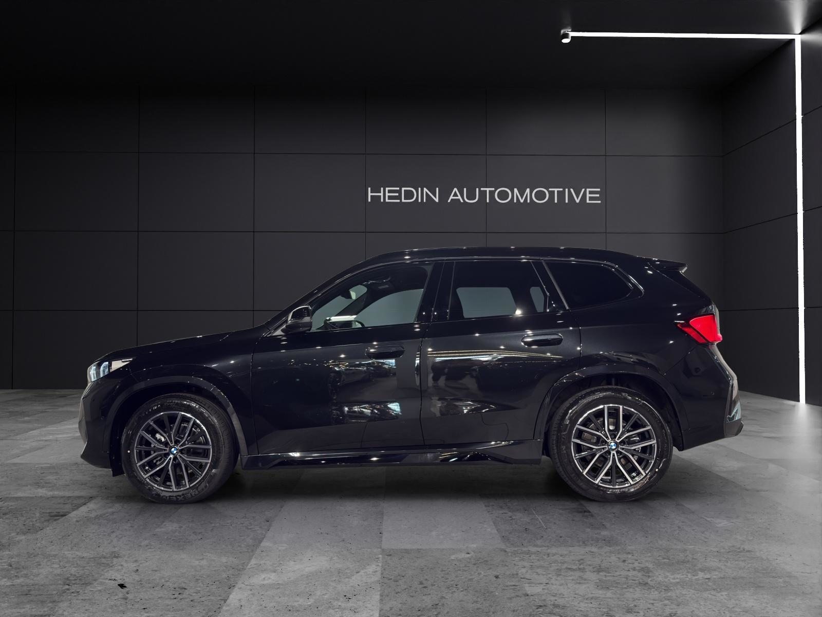 BMW X1 20d xDrive paddles, Mild-Hybrid Diesel/Electric, New car, Automatic - 2