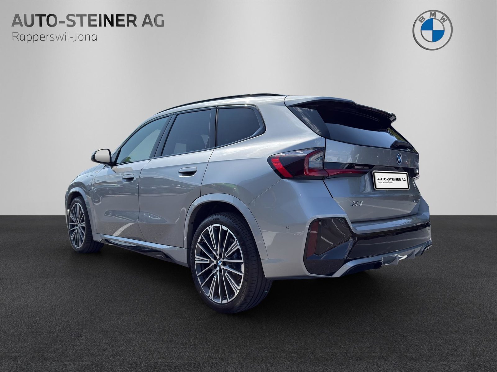BMW X1 30e xDrive paddles, Plug-in-Hybrid Benzin/Elektro, Neuwagen, Automatik - 3