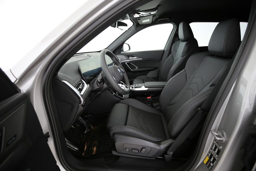 BMW X1 25e xDrive, Plug-in-Hybrid Benzin/Elektro, Neuwagen, Automatik - 4