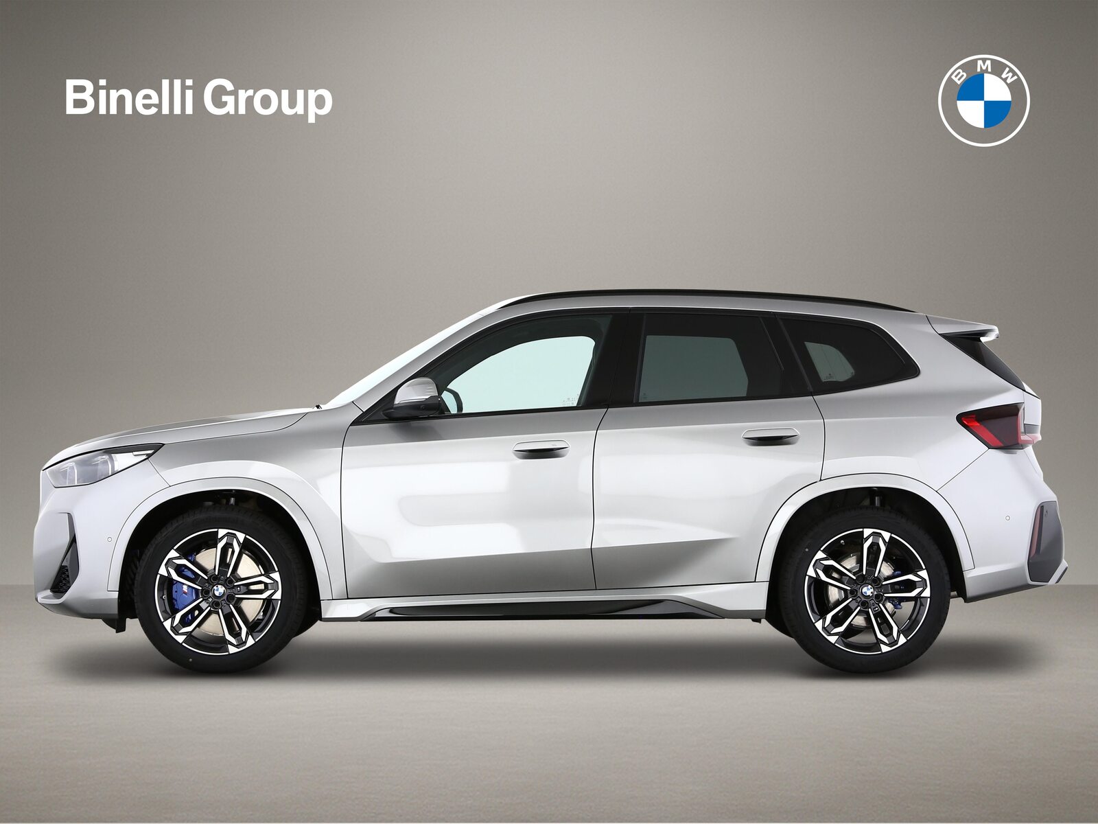 BMW X1 23i xDrive paddles, Mild-Hybrid Benzin/Elektro, Neuwagen, Automatik - 3