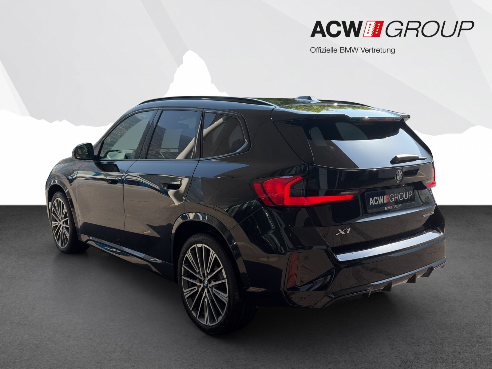 BMW X1 23i, Hybride Léger Essence/Électricité, Voiture nouvelle, Automatique - 3