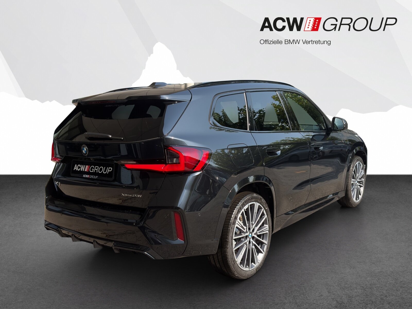 BMW X1 23i, Hybride Léger Essence/Électricité, Voiture nouvelle, Automatique - 5