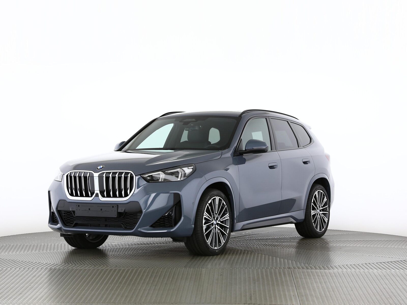 BMW X1 23i xDrive paddles
