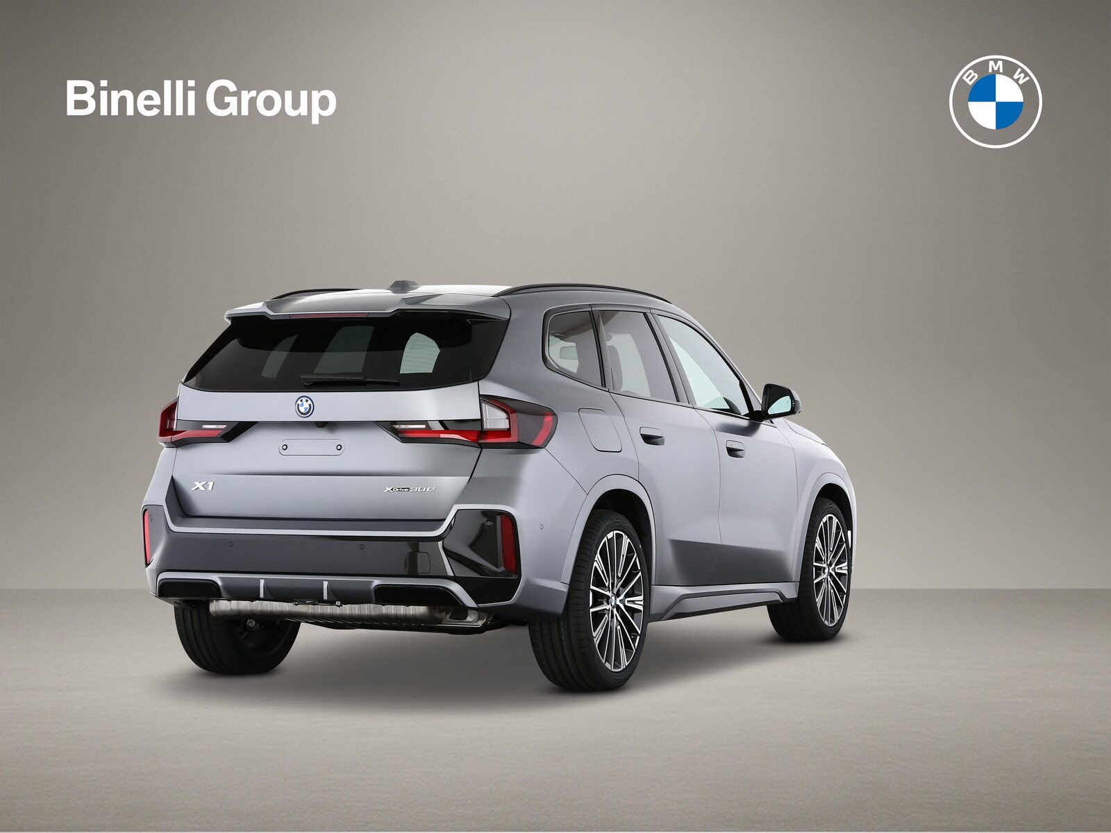 BMW X1 30e xDrive paddles, Plug-in-Hybrid Petrol/Electric, New car, Automatic - 2