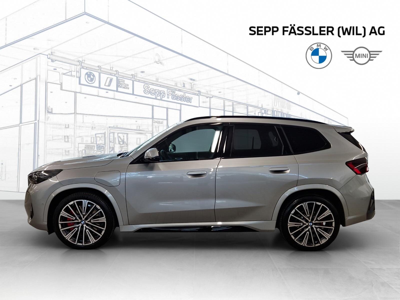 BMW X1 xDrive30e M Sport  Pro, Hybride Rechargeable Essence/Électricité, Voiture nouvelle, Automatique - 2