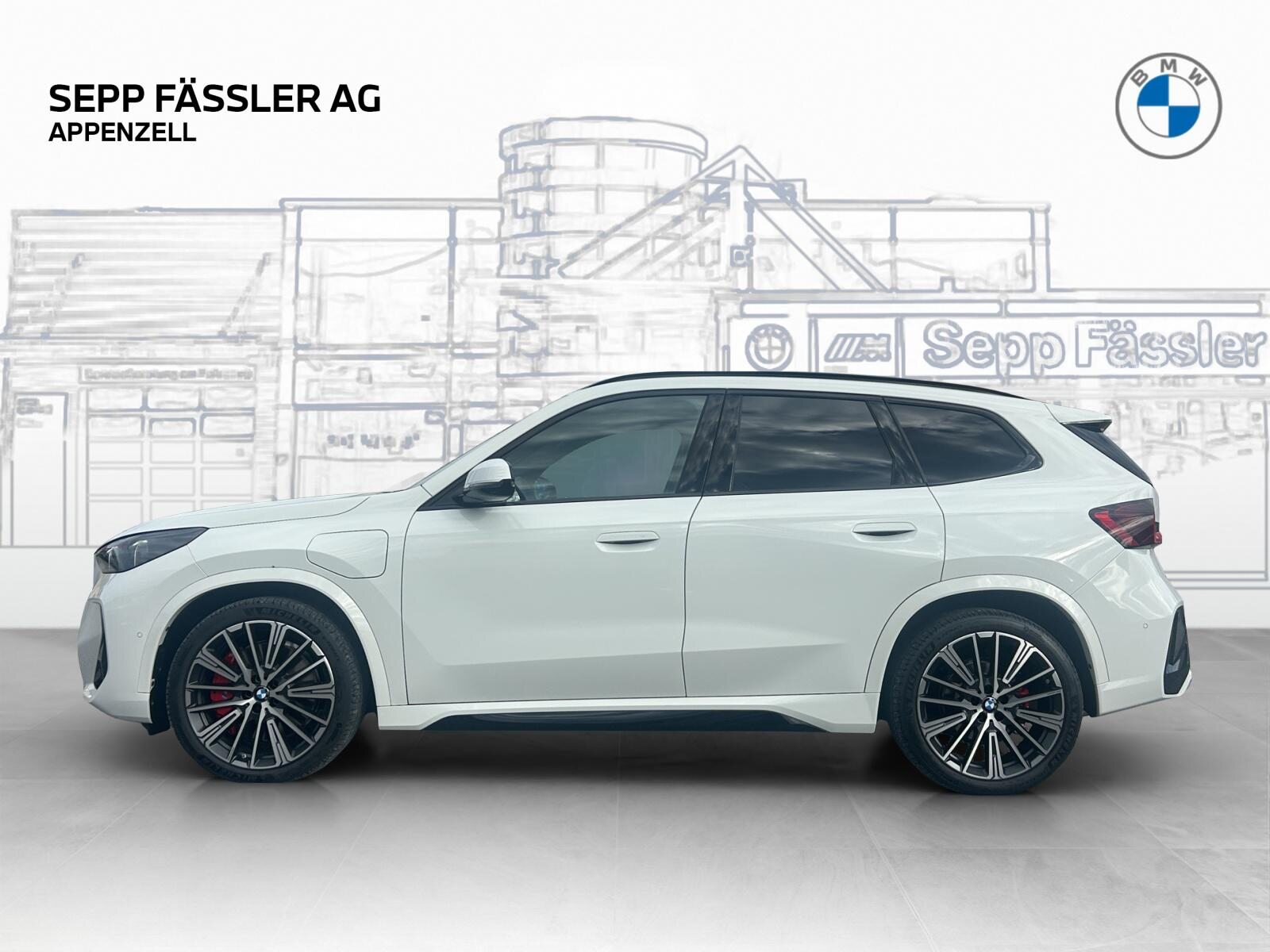 BMW X1 xDrive30e M Sport Pro, Hybride Rechargeable Essence/Électricité, Voiture nouvelle, Automatique - 2