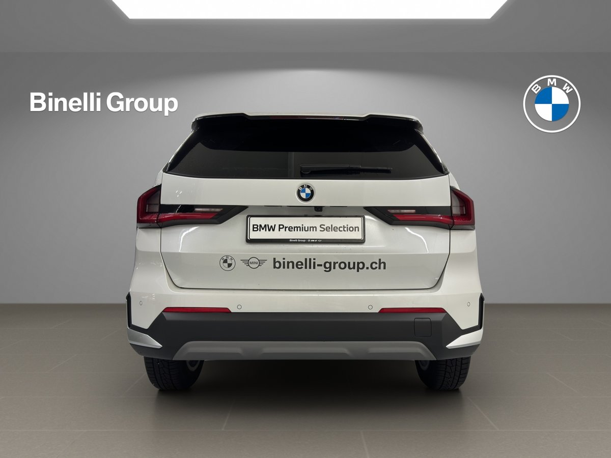 BMW X1 23i 48V, Mild-Hybrid Benzin/Elektro, Occasion / Gebraucht, Automatik - 4