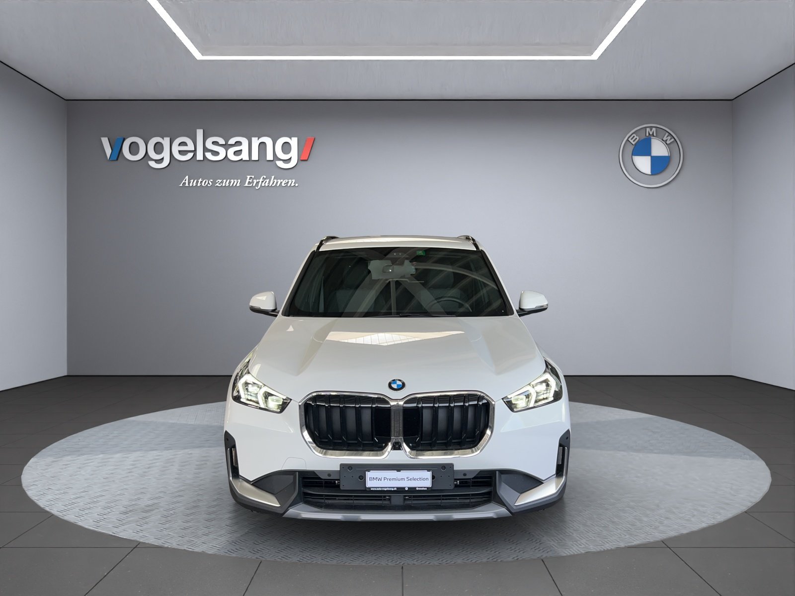 BMW X1 sDrive 18i, Benzin, Occasion / Gebraucht, Automatik - 4
