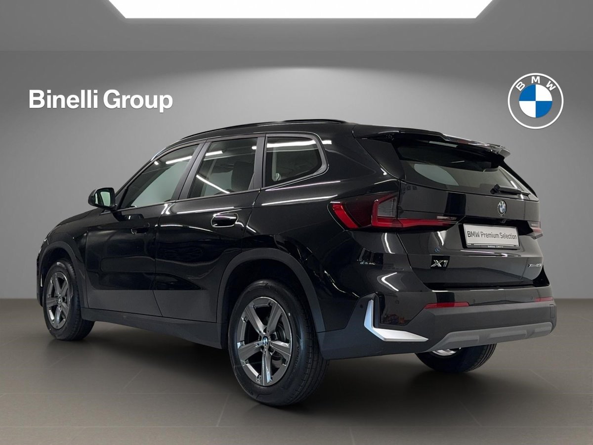 BMW X1 23i 48V, Hybride Léger Essence/Électricité, Occasion / Utilisé, Automatique - 3