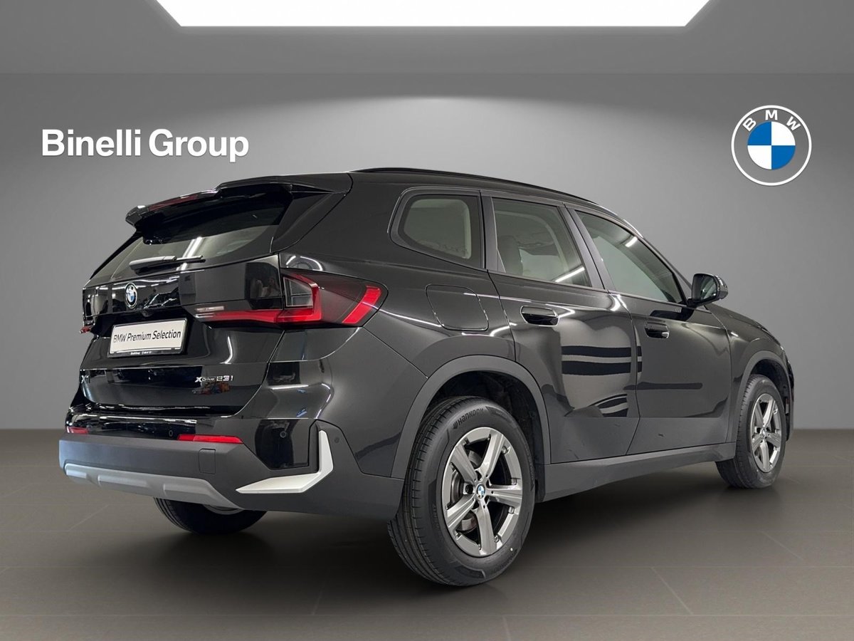 BMW X1 23i 48V, Hybride Léger Essence/Électricité, Occasion / Utilisé, Automatique - 5
