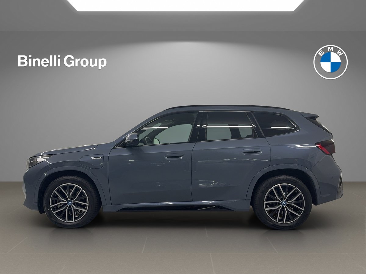BMW X1 30e M Sport, Plug-in-Hybrid Benzin/Elektro, Occasion / Gebraucht, Automatik - 2