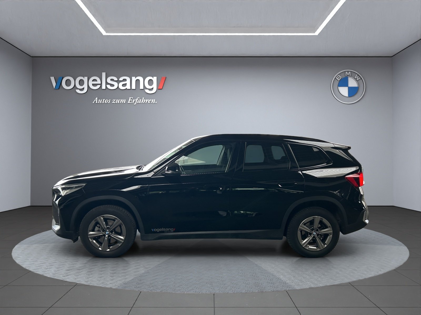 BMW X1 sDrive 18i, Petrol, Second hand / Used, Automatic - 3