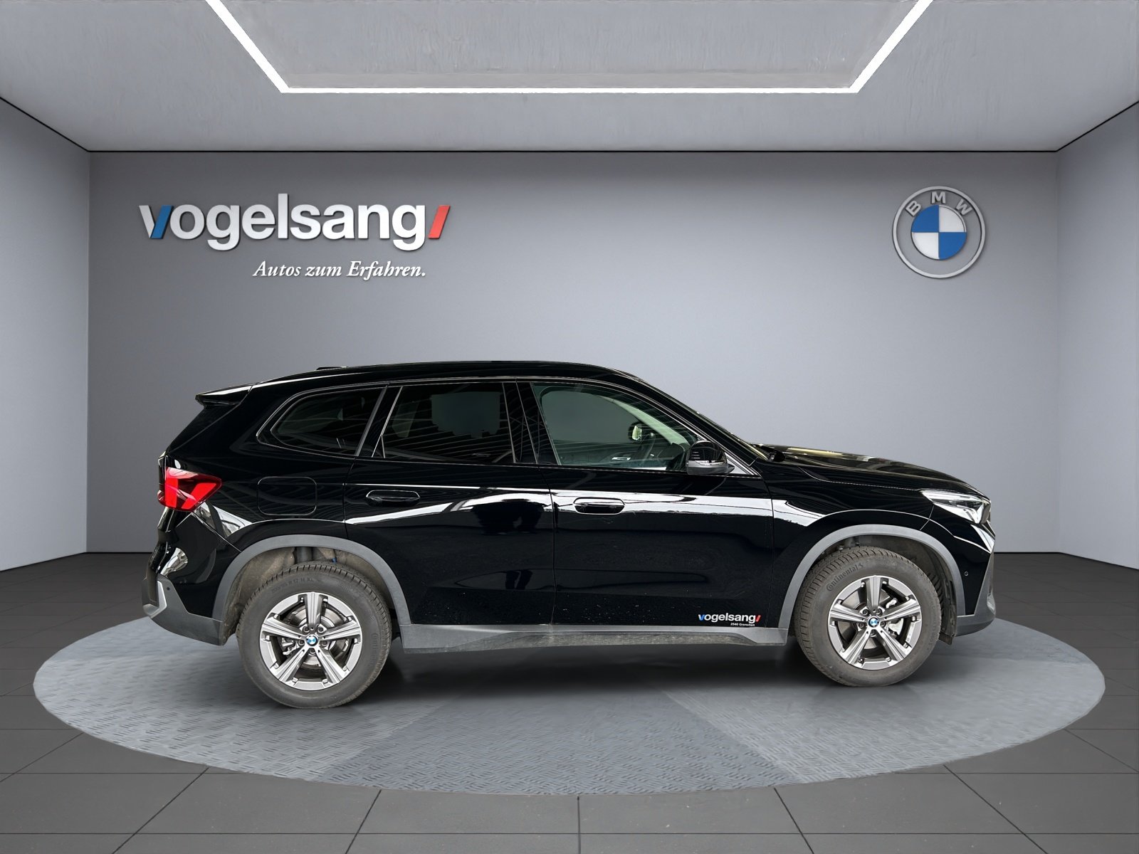 BMW X1 sDrive 18i, Petrol, Second hand / Used, Automatic - 4