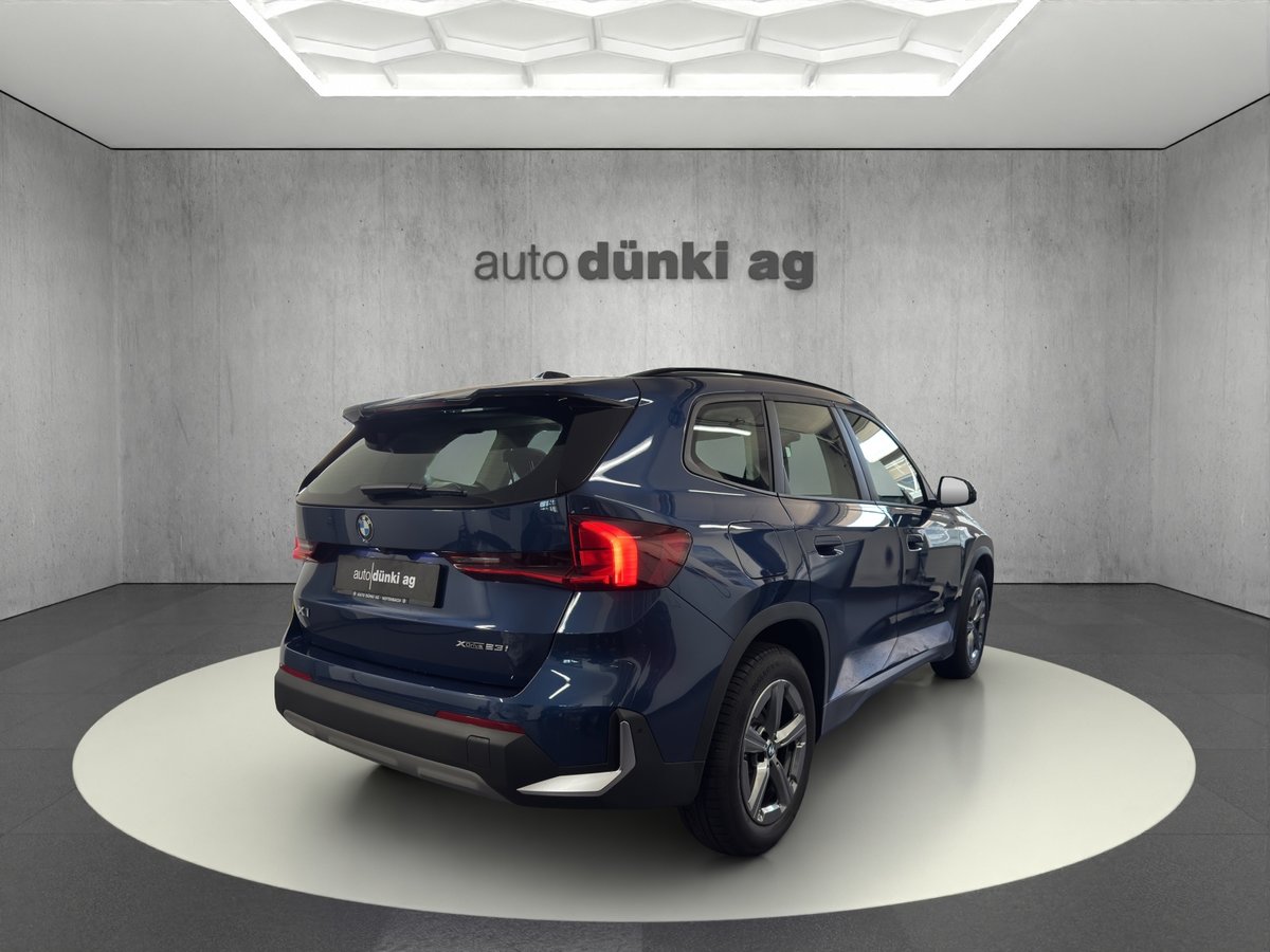 BMW X1 23i 48V, Mild-Hybrid Petrol/Electric, Second hand / Used, Automatic - 3