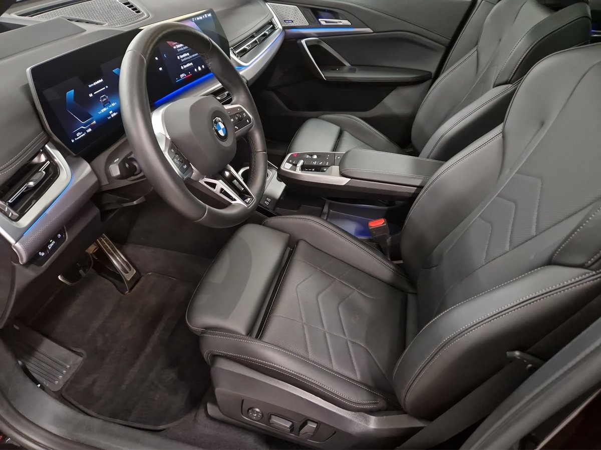BMW X1 23i 48V M Sport, Hybride Léger Essence/Électricité, Occasion / Utilisé, Automatique - 5