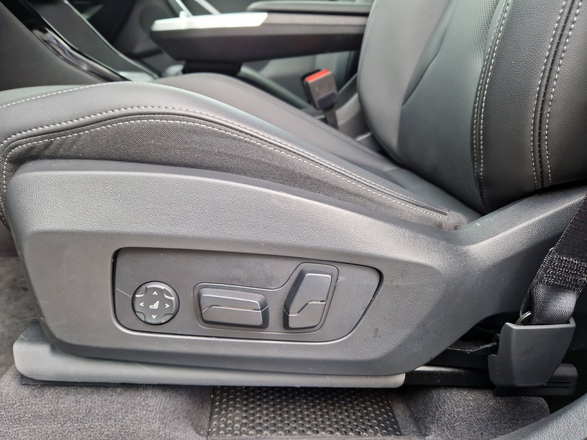BMW X1 23i 48V M Sport, Hybride Léger Essence/Électricité, Occasion / Utilisé, Automatique - 7