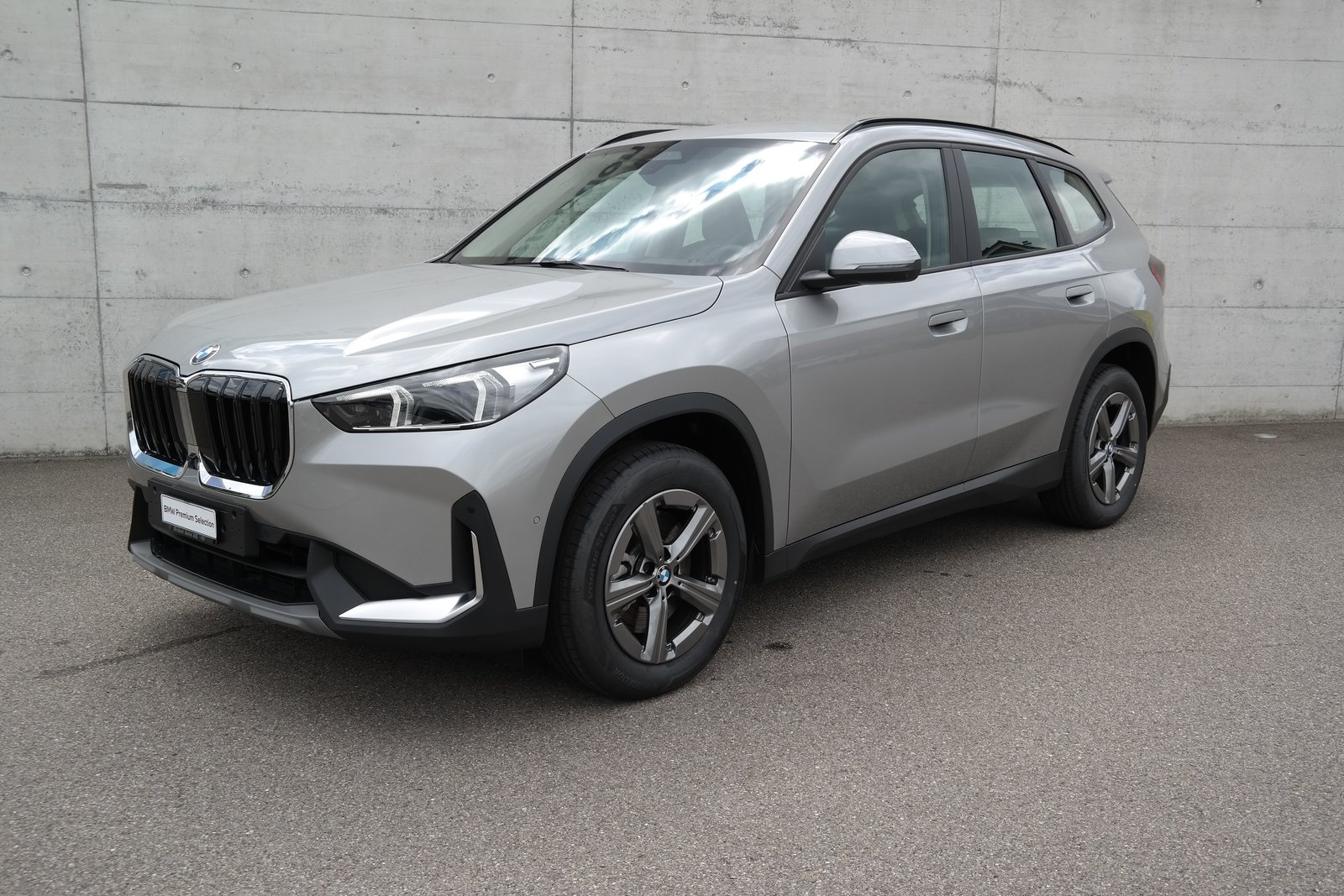 BMW X1 23i 48V