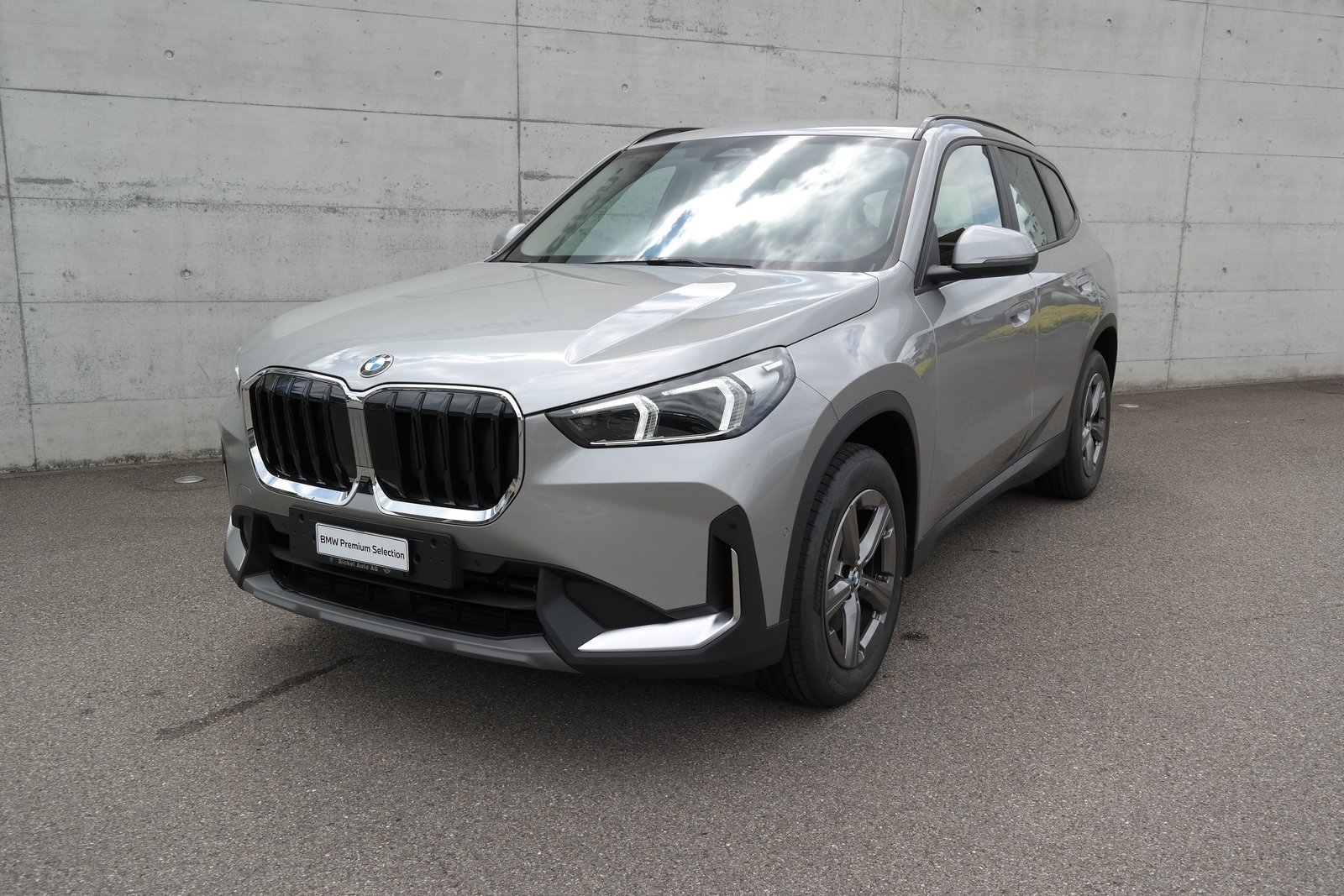 BMW X1 23i 48V, Hybride Léger Essence/Électricité, Occasion / Utilisé, Automatique - 3