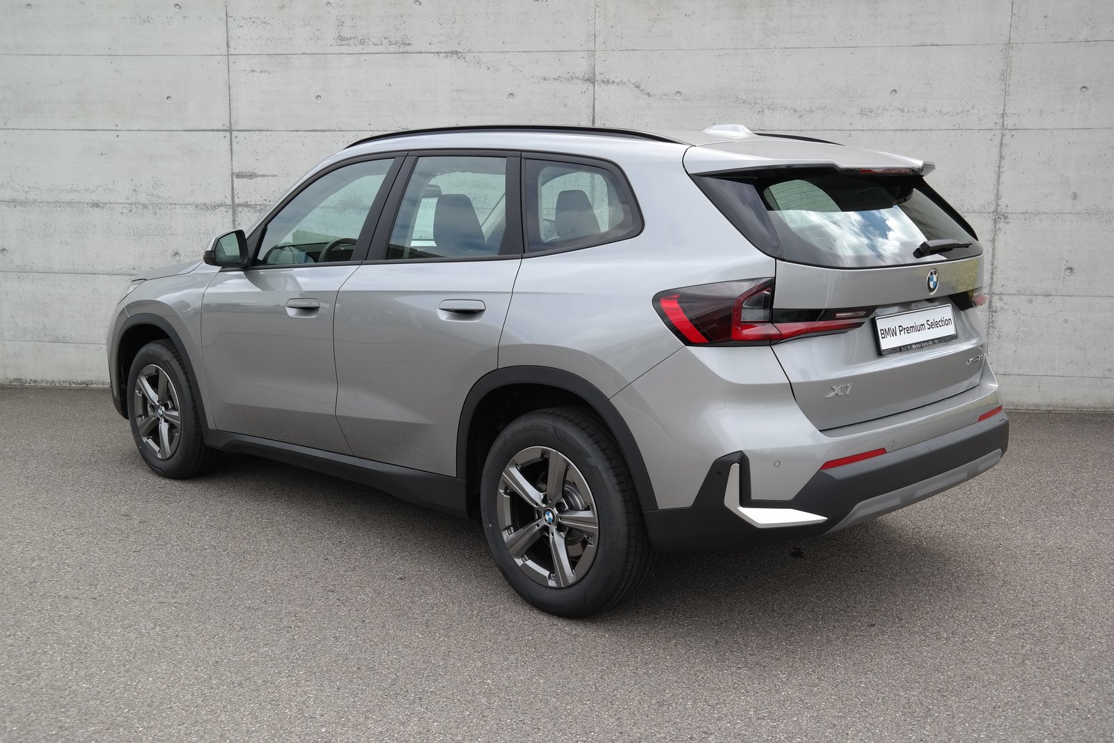 BMW X1 23i 48V, Hybride Léger Essence/Électricité, Occasion / Utilisé, Automatique - 4