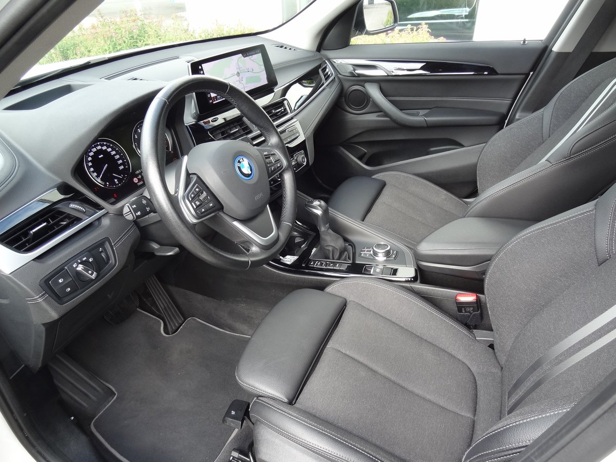BMW X1 25e Sport Line Steptronic, Hybride Rechargeable Essence/Électricité, Occasion / Utilisé, Automatique - 5