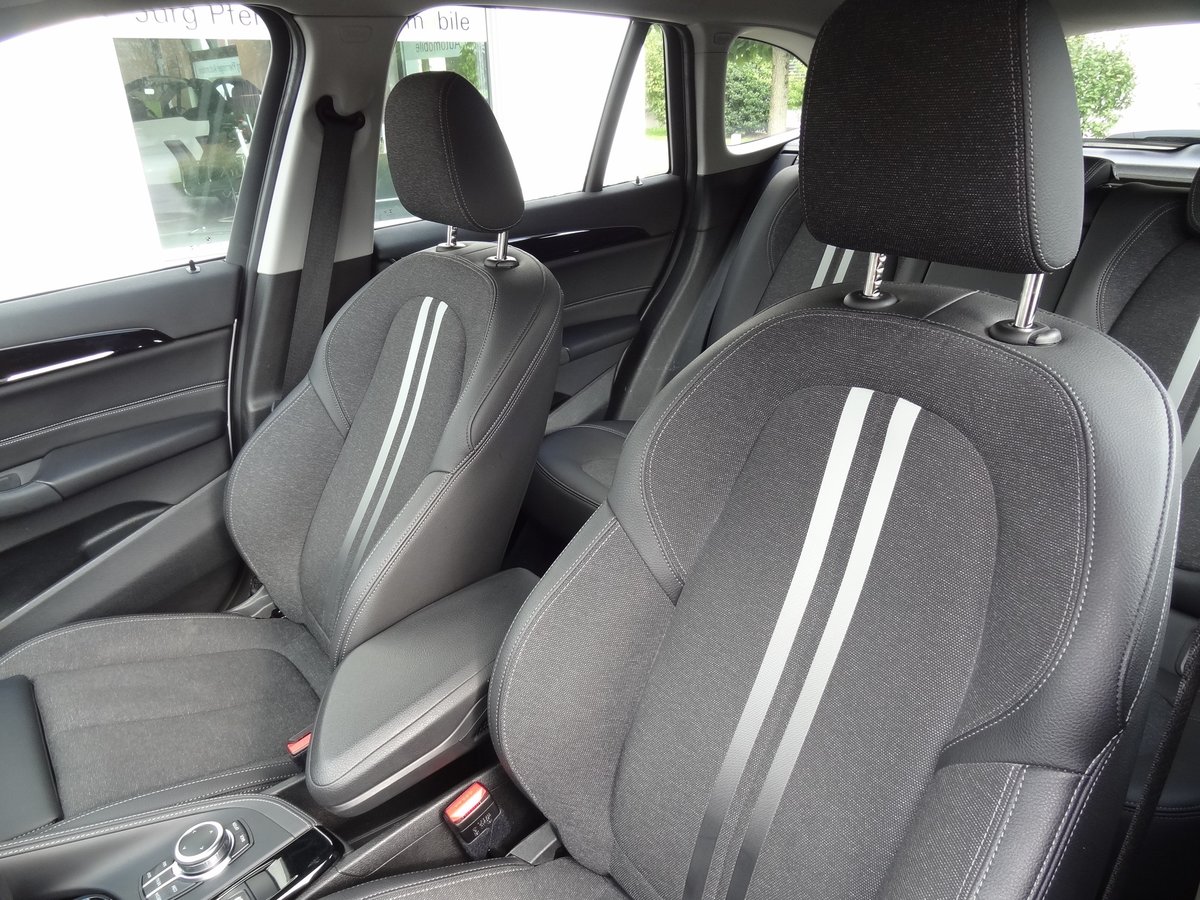 BMW X1 25e Sport Line Steptronic, Hybride Rechargeable Essence/Électricité, Occasion / Utilisé, Automatique - 6