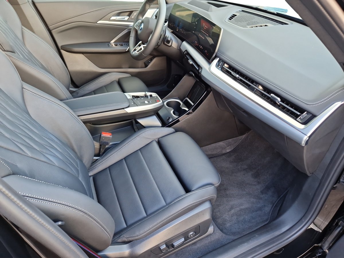 BMW X1 30e M Sport Pro, Hybride Rechargeable Essence/Électricité, Occasion / Utilisé, Automatique - 4